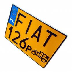 fiat 126p, żółta tablica rejestracyjna