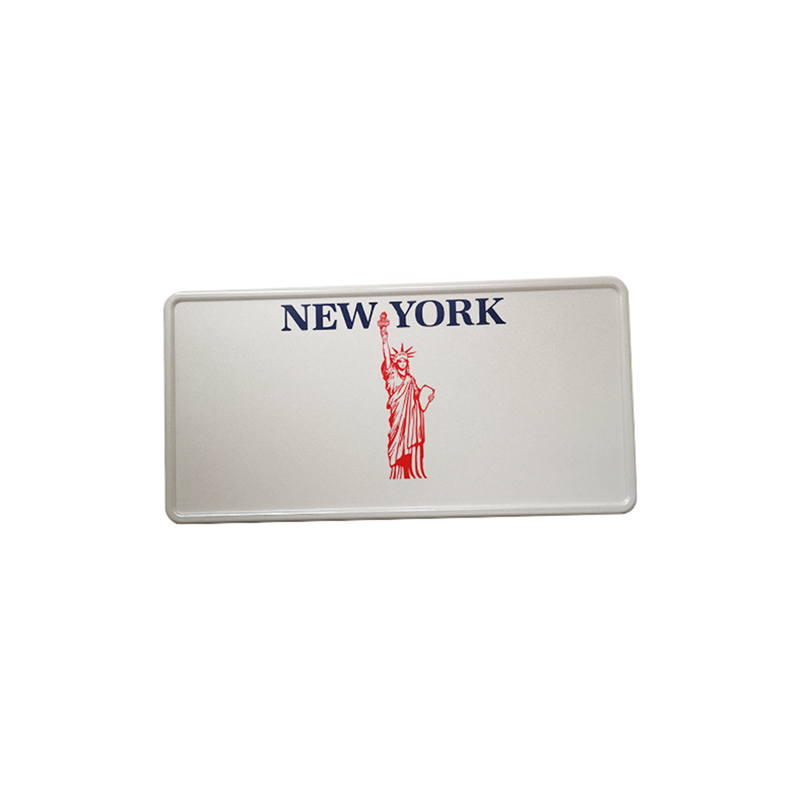 amerykańska tablica rejestracyjna, USA, New York, czarny napis, statua wolności